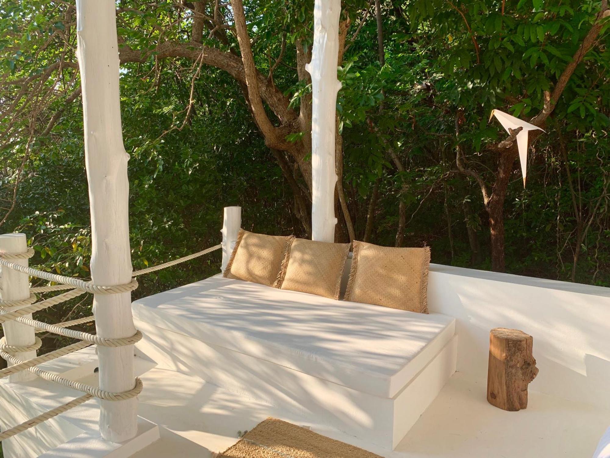 Coconut Beach Bungalows Csaloklum Szoba fotó